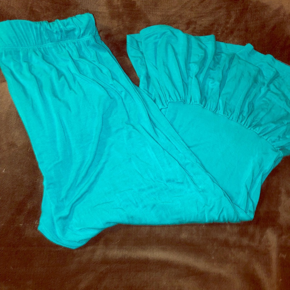 Ruffle Capri length